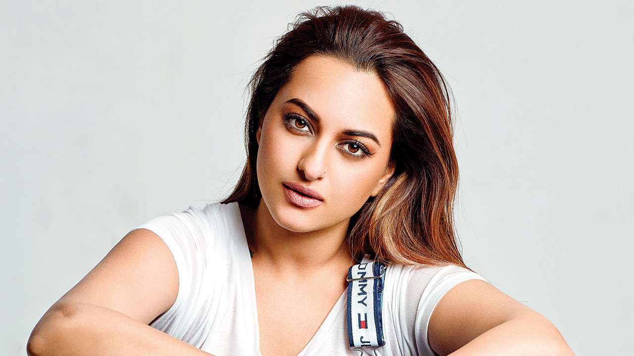 Happy Birthday Sonakshi Sinha To You
