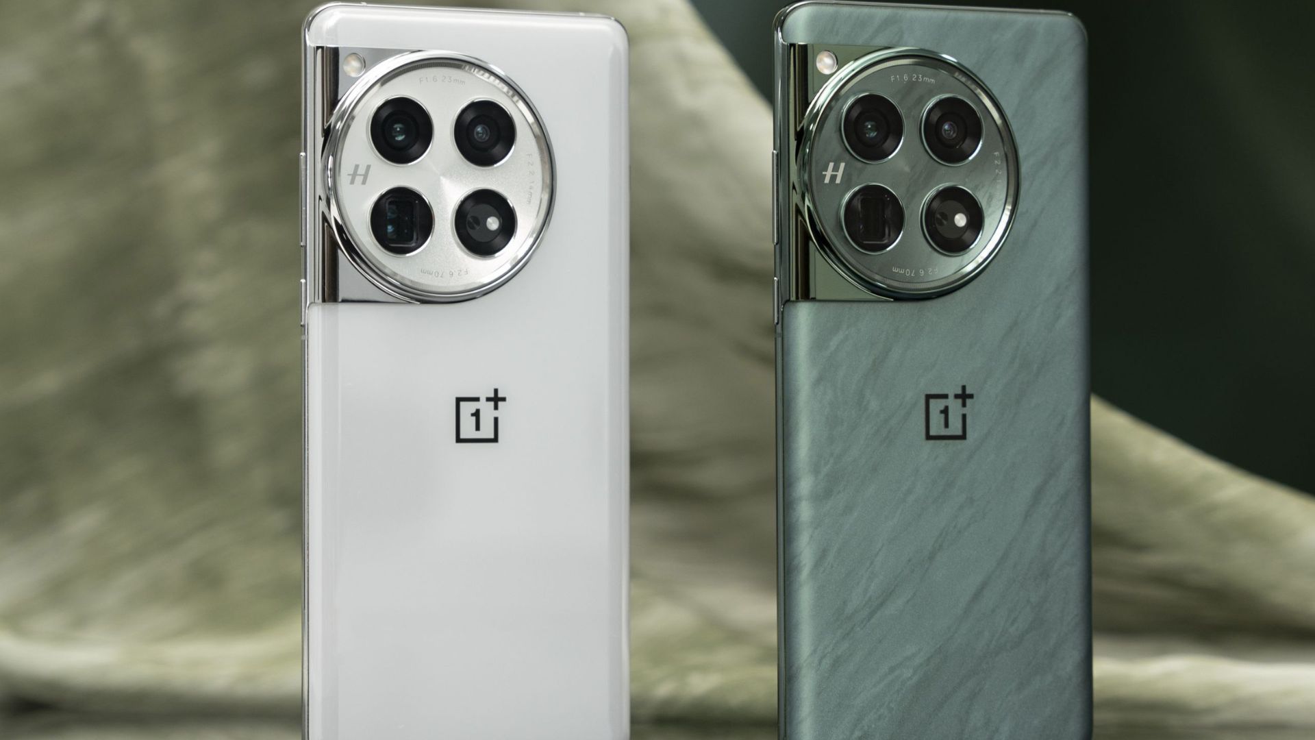 Pre-booking of OnePlus 12 with 16GB RAM has Opened price is 140000