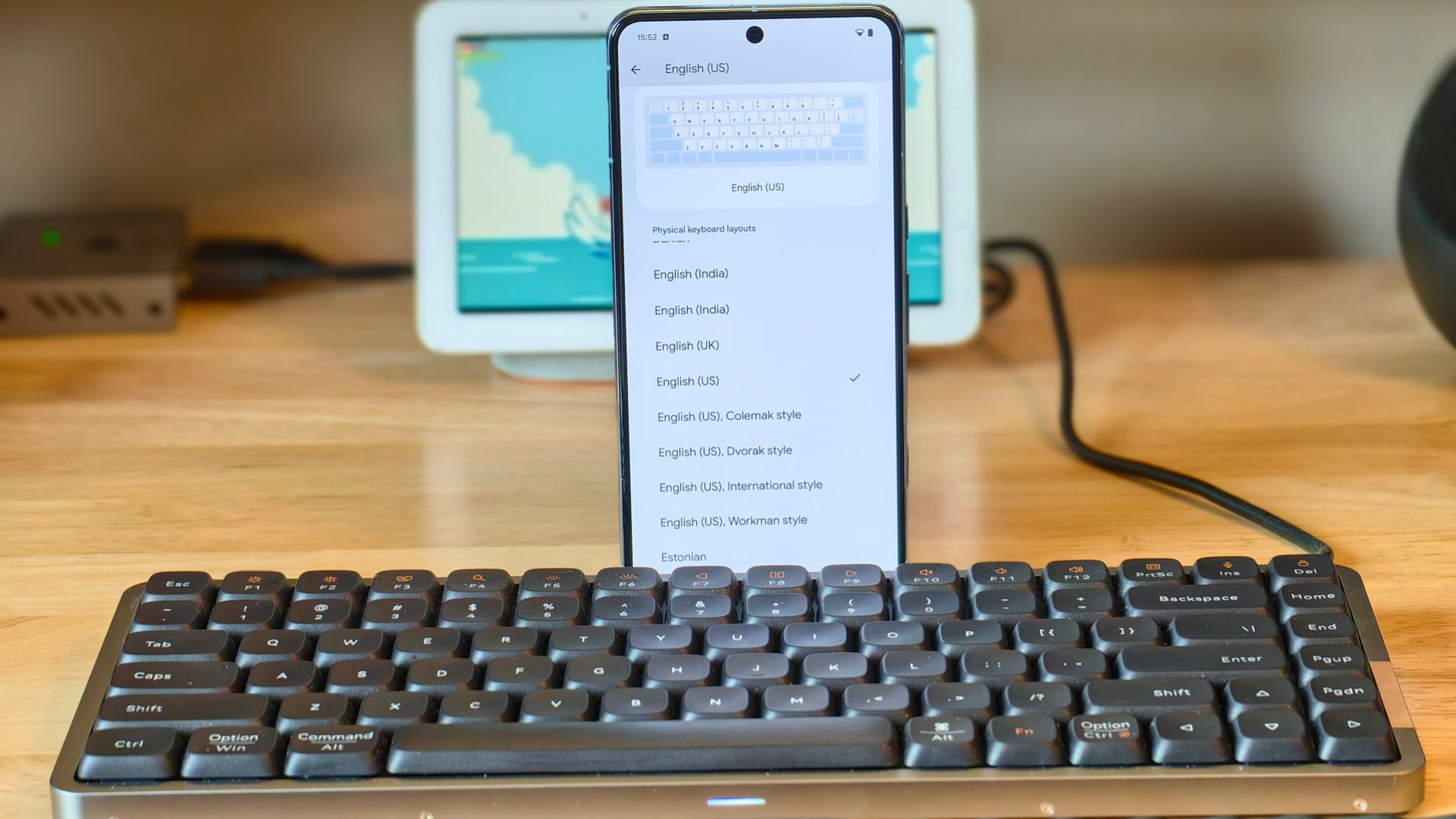 Google is Making Typing Even Easier By Adding an External Keyboard to Android Phones