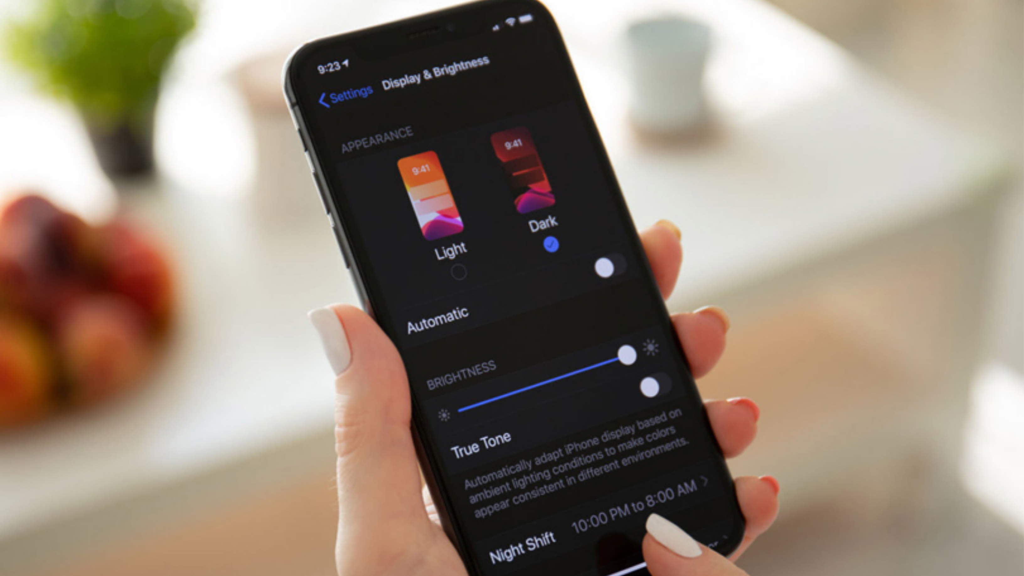 Why You Should Use Dark Mode 