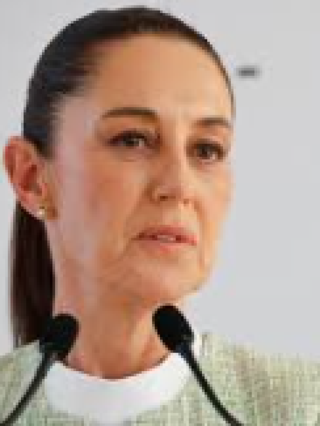 Mexican opposition senators flip to ruling bloc