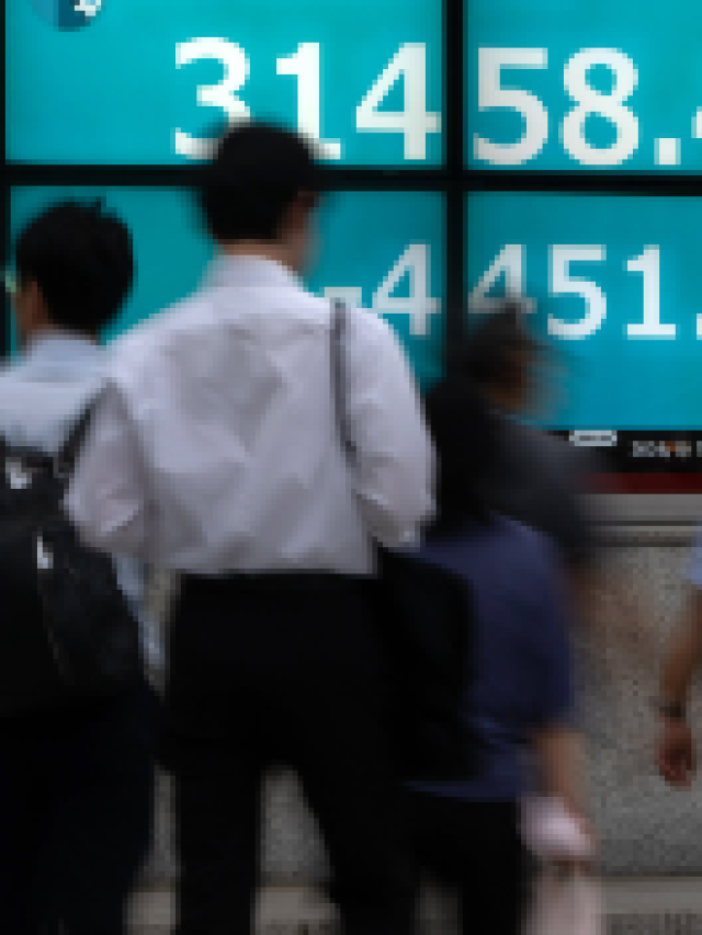 Stocks in Asia Rebound After a Day of Wild Selling Worldwide