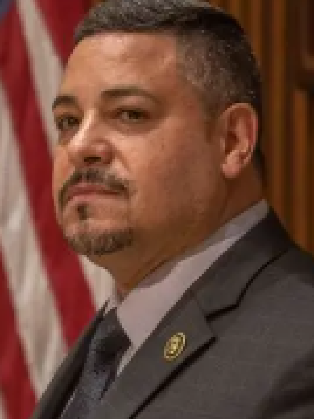 City Hall Seeks New York Police Commissioner’s Resignation