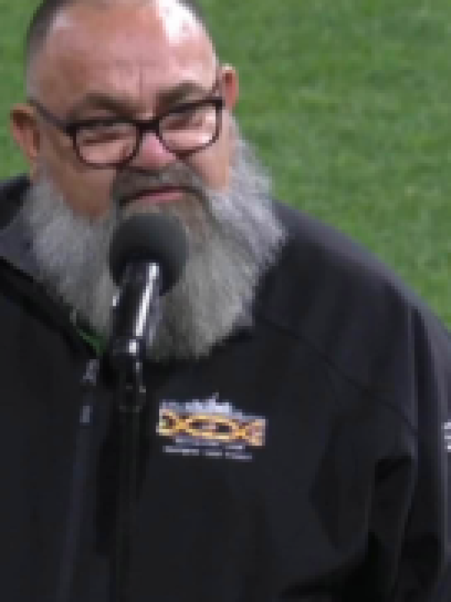 Controversial Welcome to Country before AFL semi final sparks bitter backlash