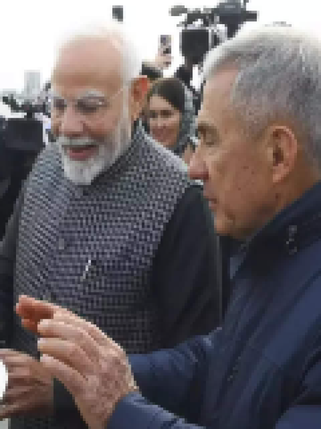 Dhol dance and devotion: PM Modi gets grand welcome from Russian nationals in Kazan