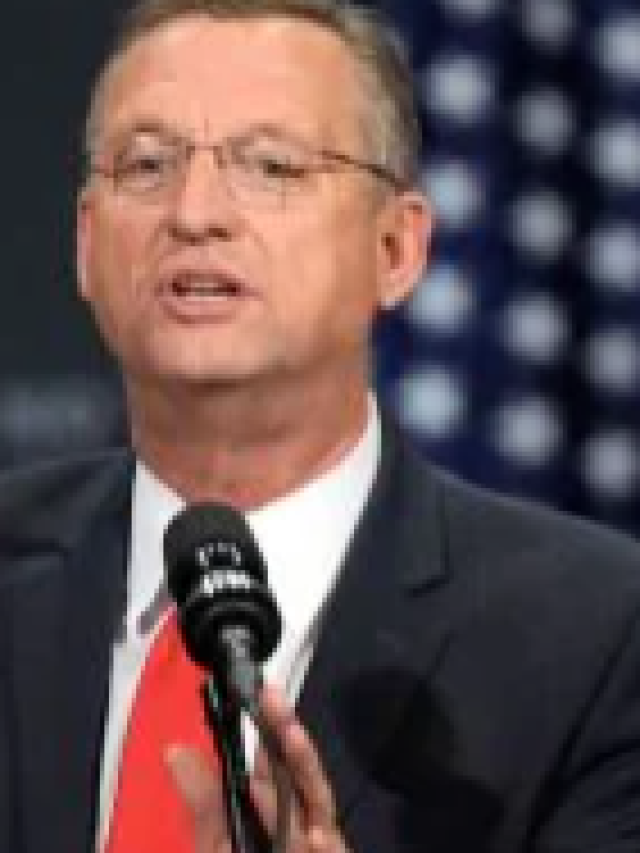 Donald Trump picks former GOP Rep. Doug Collins for secretary of veterans affairs