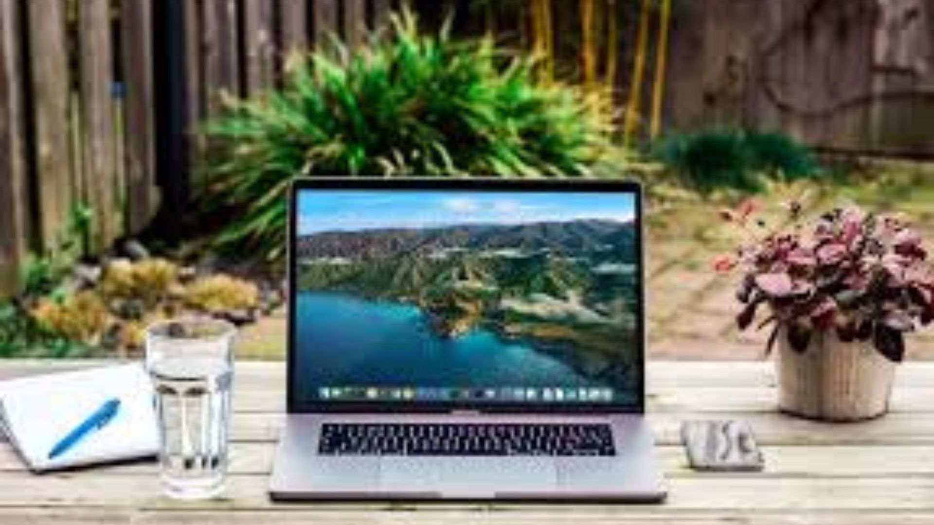What Is The Best MacBook For Blogging In Nepal In 2082