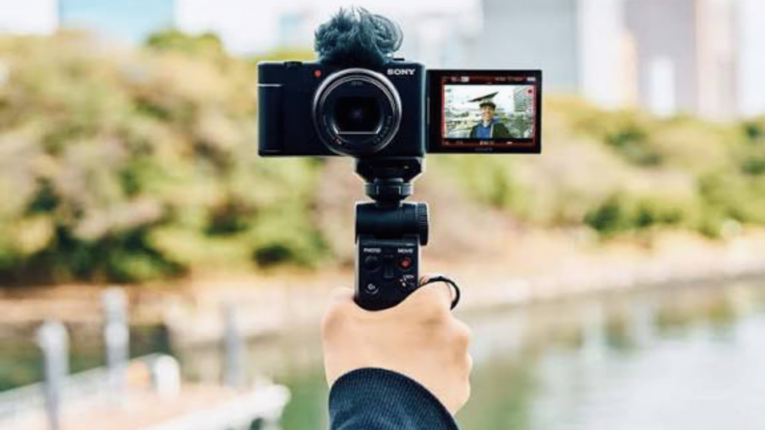 Which Is The Best Camera For Vlogging In Nepal